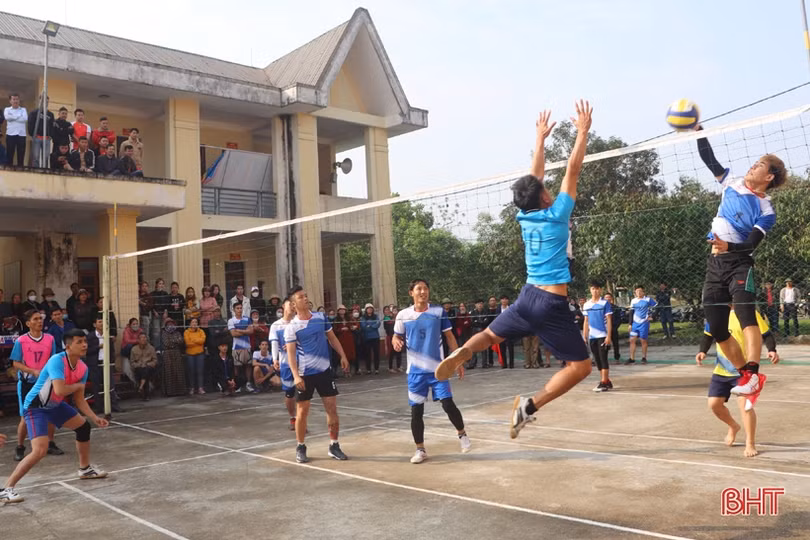 Xã Đức Liên nhất Giải Bóng chuyền nam huyện Vũ Quang