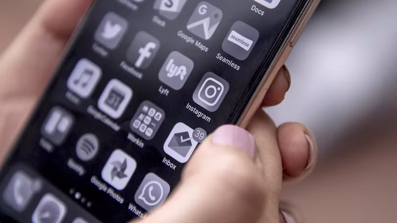 Cách thoát khỏi cám dỗ của smartphone
