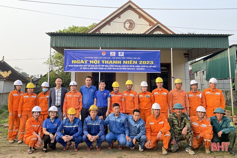 Ra quân chỉnh trang lưới điện, hưởng ứng Tháng Thanh niên ở Can Lộc