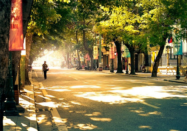 Miền Bắc mưa rét một ngày rồi hửng nắng