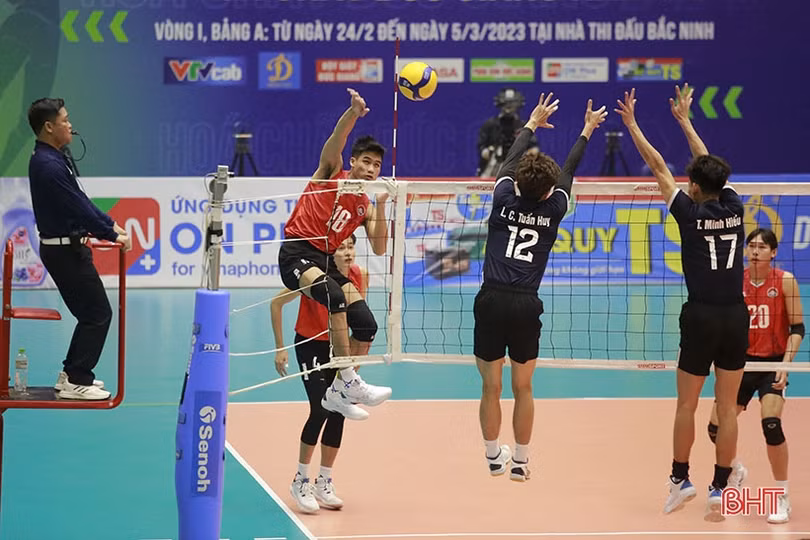 VĐV bóng chuyền Hà Tĩnh được gọi lên tuyển dự SEA Games 32