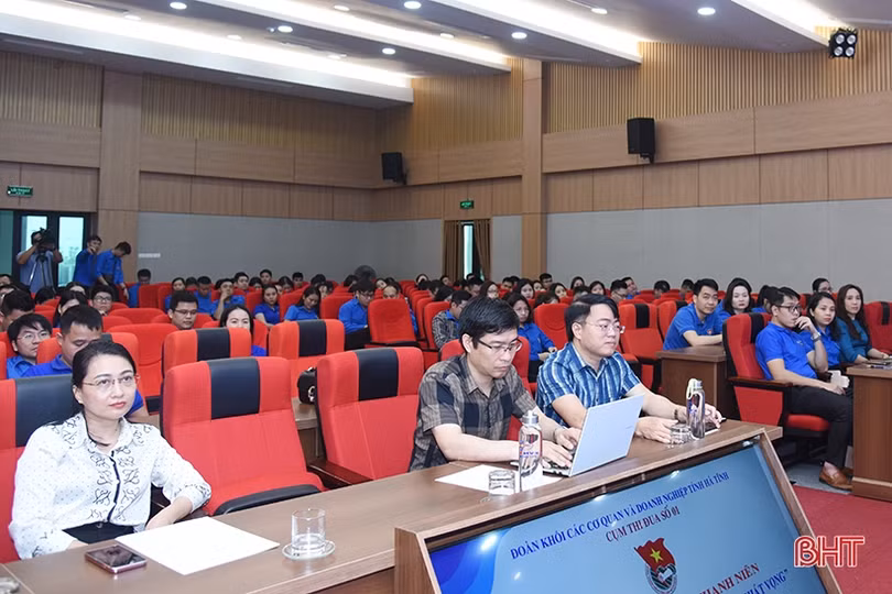 “Tuổi trẻ Hà Tĩnh - trách nhiệm, niềm tin và khát vọng”