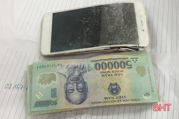 Thấy chủ quán nhiều tiền, tối về đột nhập trộm cắp