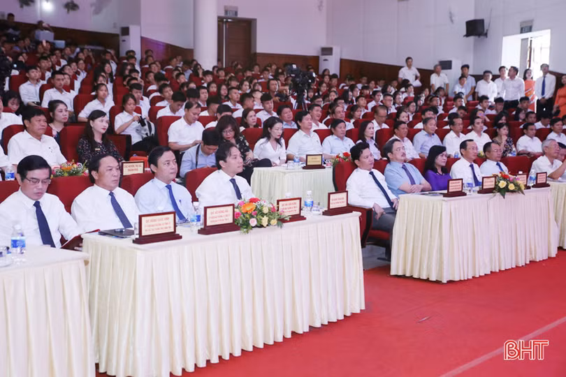 ­­ Hà Tĩnh đứng đầu cả nước về tỷ lệ học sinh đạt giải quốc gia