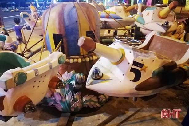 Cùng con chơi đu quay, người đàn ông Hà Tĩnh bị điện giật suýt mất mạng