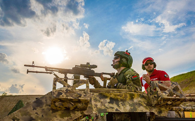 Chùm ảnh về đào tạo lực lượng đặc nhiệm của Nga