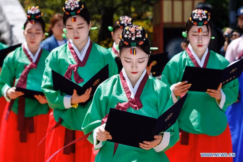 Lễ trưởng thành đánh dấu tuổi 20 tươi đẹp của thanh niên Hàn Quốc