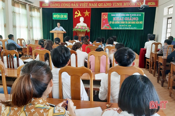 Trung tâm Bồi dưỡng chính trị cấp huyện: Nỗi niềm “con chung”! ảnh 4 Trung tâm Bồi dưỡng chính trị cấp huyện: Nỗi niềm “con chung”!