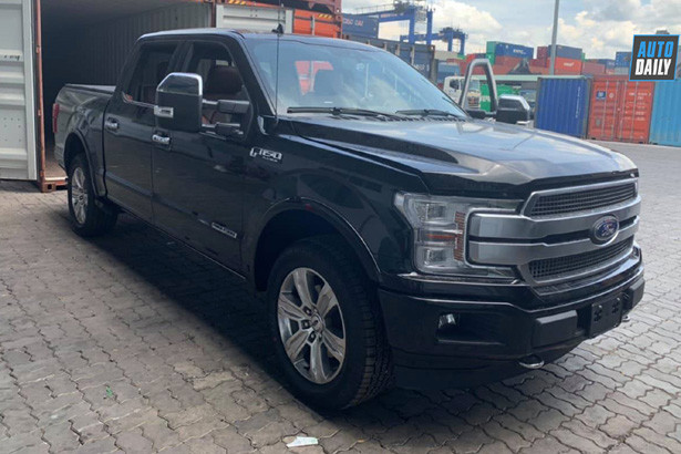 Ford F-150 Platinum 2019 bản máy dầu đầu tiên về Việt Nam
