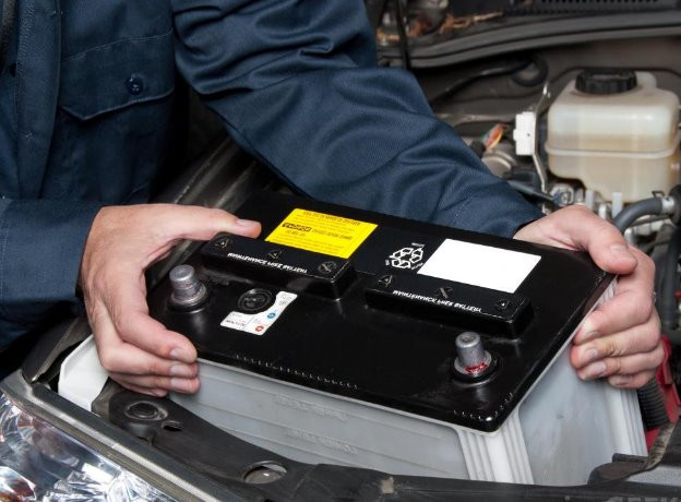 Đỗ xe dưới trời nắng nóng cần chú ý đến những bộ phận nào? ảnh 2 Đỗ xe dưới trời nắng nóng cần chú ý đến những bộ phận nào?