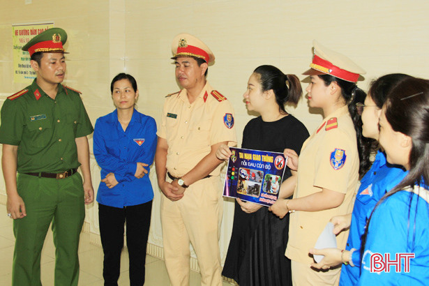 Cao điểm truyền thông “đã uống rượu bia là không lái xe” ở Nghi Xuân