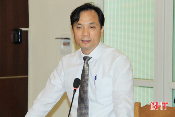 Giám đốc Sở Thông tin và Truyền thông làm Bí thư Huyện ủy Nghi Xuân