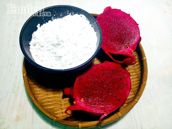 Nắng nóng, làm chè hạt lựu từ quả thanh long giòn dai giải nhiệt