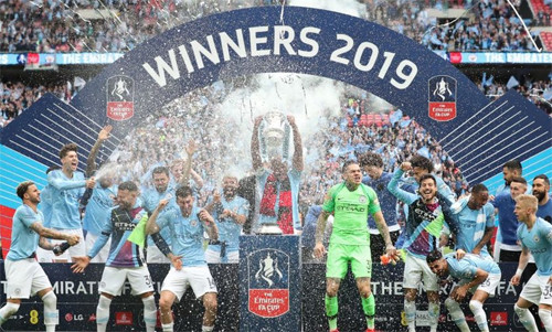 Chủ tịch La Liga: “Man City và PSG đang hủy hoại bóng đá”