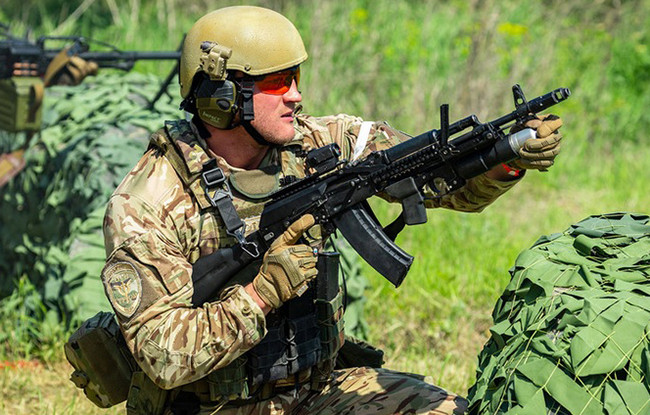 Chùm ảnh về đào tạo lực lượng đặc nhiệm của Nga