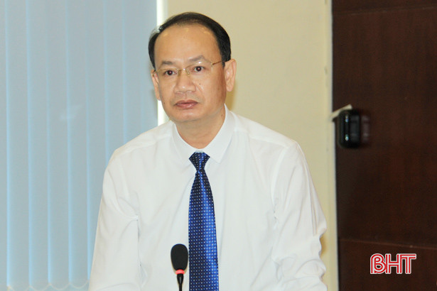 Giám đốc Sở Thông tin và Truyền thông làm Bí thư Huyện ủy Nghi Xuân