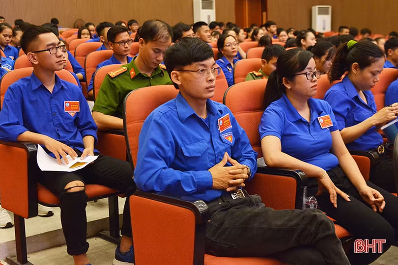 Thanh niên Hồng Lĩnh, Cẩm Xuyên đoàn kết, xung kích, sáng tạo, hội nhập