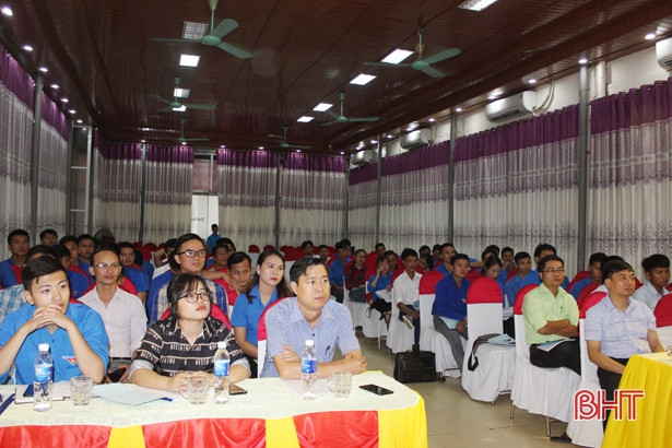 GS Nguyễn Lân Hùng “mách nước” làm nông nghiệp cho tuổi trẻ Bắc Trung bộ