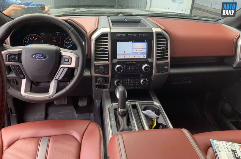 Ford F-150 Platinum 2019 bản máy dầu đầu tiên về Việt Nam