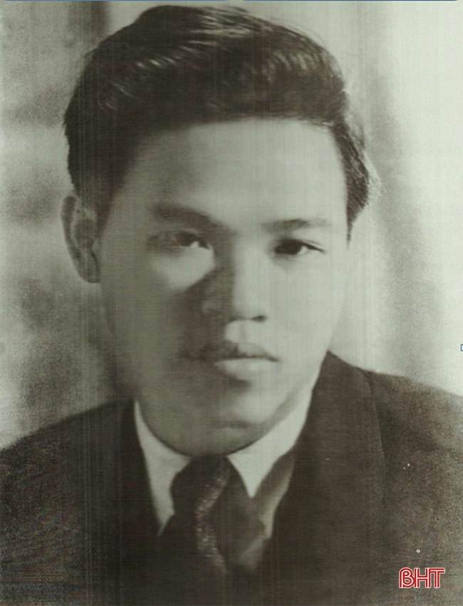 Nhà thơ - nhà văn hóa Huy Cận với quê hương, dòng tộc ảnh 3 Nhà thơ - nhà văn hóa Huy Cận với quê hương, dòng tộc