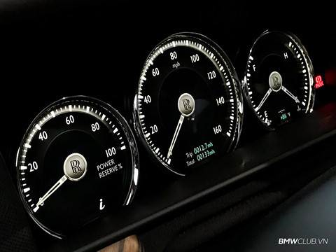 Chi tiết xe sang Rolls-Royce Cullinan 41 tỷ tại Việt Nam