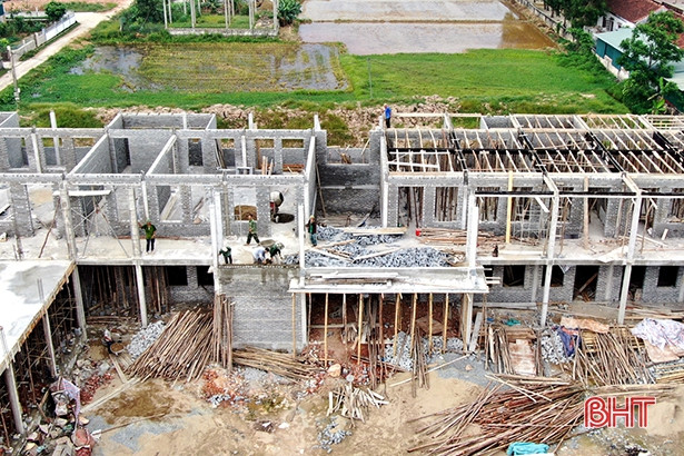 Nữ doanh nhân tài trợ 14 tỷ giúp xã Xuân Lộc “trả nợ” tiêu chí trường học