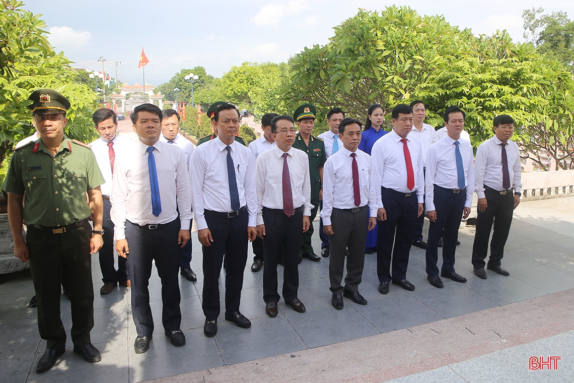 Tiếp bước thế hệ cha anh, xây dựng Hà Tĩnh ngày càng phát triển