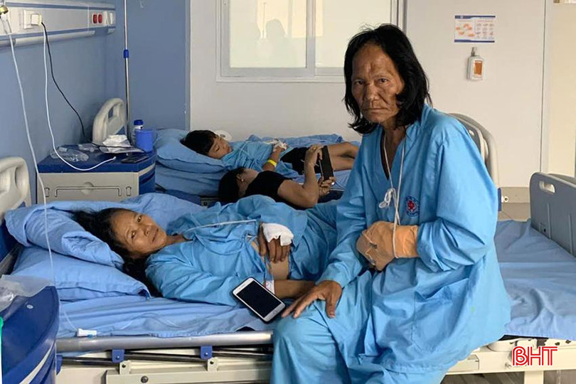 Ông N. và bà H. đang điều trị tại Bệnh viện Đa khoa 115 Nghệ An 2.jpg