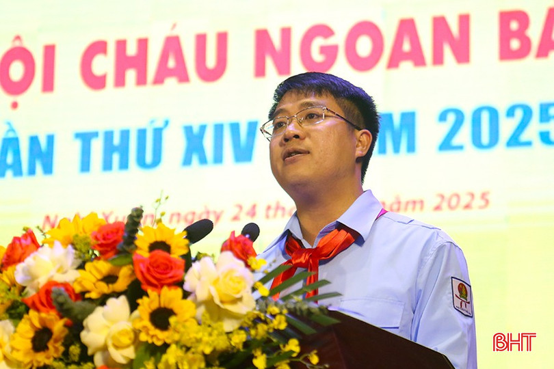 Phó bí thư Tỉnh đoàn, Chủ tịch Hội đồng Đội tỉnh Nguyễn Viết Hải Đăng phát biểu chỉ đạo tại đại hội. bqbht_br_1-9412.jpg