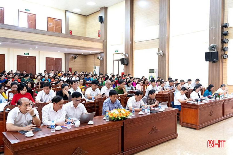 Các đại biểu tham dự hội nghị 7.jpg