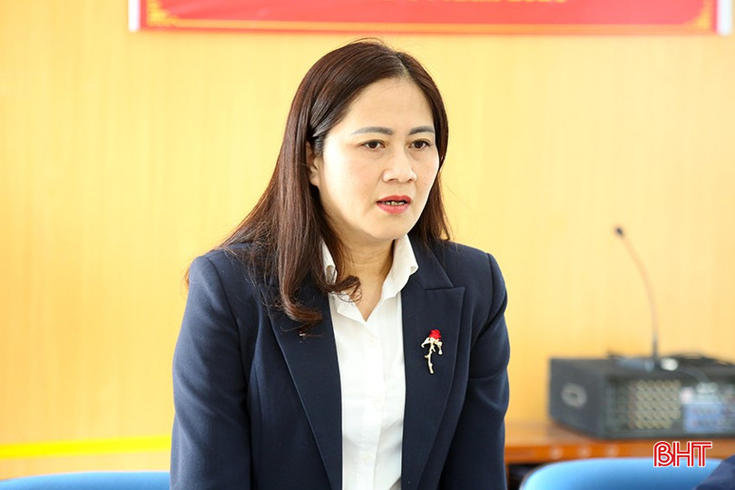 Phó Chủ tịch Ủy ban MTTQ tỉnh Phạm Thị Thu Hà phát biểu chỉ đạo tại buổi làm việc. bqbht_br_2.jpg