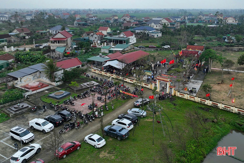 Sáng 20/2 (mùng 4 Tết), tại Đình Hoa Vân Hải, xã Cổ Đạm tổ chức lễ mừng thọ cho các cụ từ 70 - 105 tuổi và cuộc thi mâm xôi, gà cúng mừng Đảng, mừng Xuân Bính Ngọ 2026.