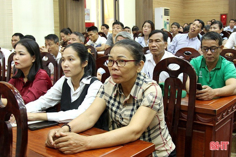 Cán bộ truyền thanh cơ sở được nâng cao năng lực truyền thông về công tác giảm nghèo 4.jpg