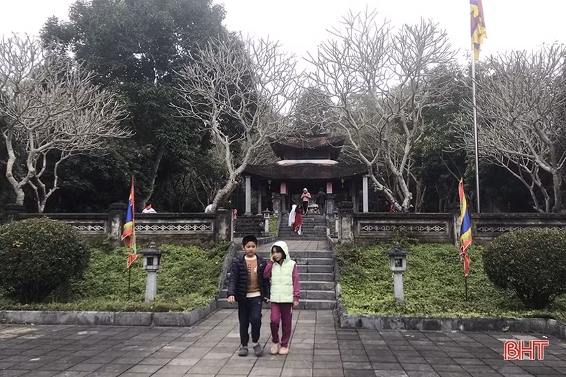 Lê Hữu Trác và Hải Thượng y tông tâm lĩnh từ điểm nhìn thế kỷ XXI