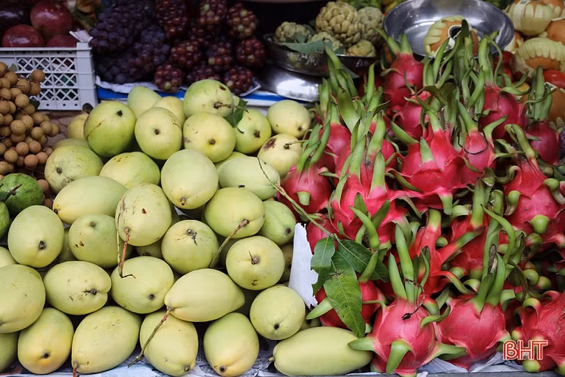 Người Hà Tĩnh tất bật sắm lễ cúng rằm tháng Giêng