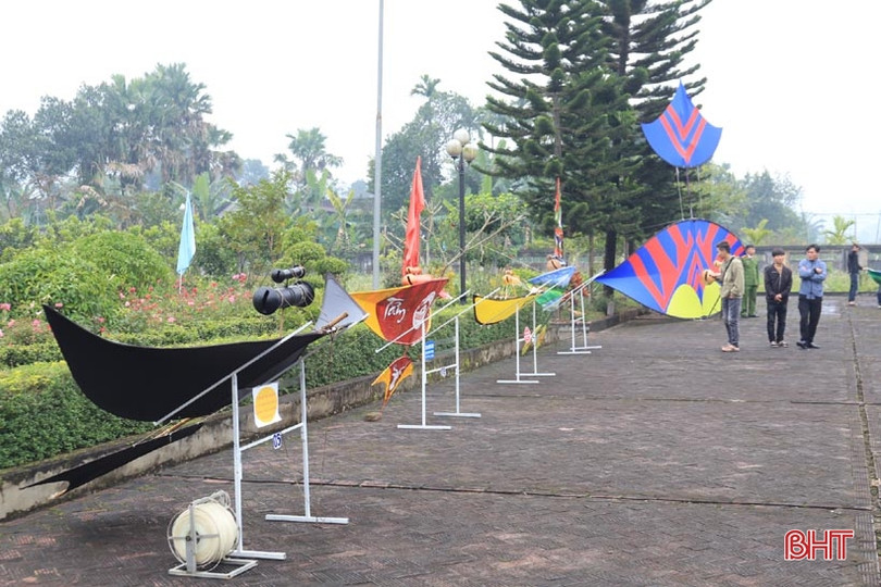 Khai mạc hội thi trưng bày diều sáo tại huyện Hương Sơn