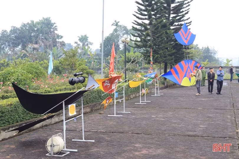 Khai mạc hội thi trưng bày diều sáo tại huyện Hương Sơn