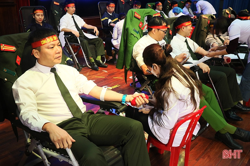 Công an tỉnh Hà Tĩnh thu về 186 đơn vị máu tình nguyện