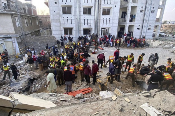 Ngày kinh hoàng ở Peshawar