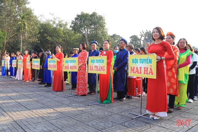 Sôi nổi các hoạt động lễ hội Hải Thượng Lãn Ông Lê Hữu Trác