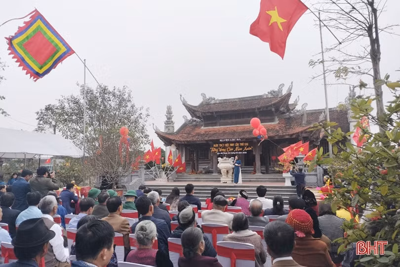 Nhiều hoạt động ý nghĩa nhân ngày giỗ Vua Mai Hắc Đế