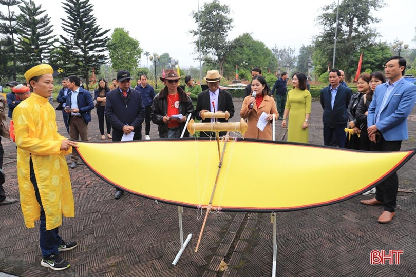 Khai mạc hội thi trưng bày diều sáo tại huyện Hương Sơn