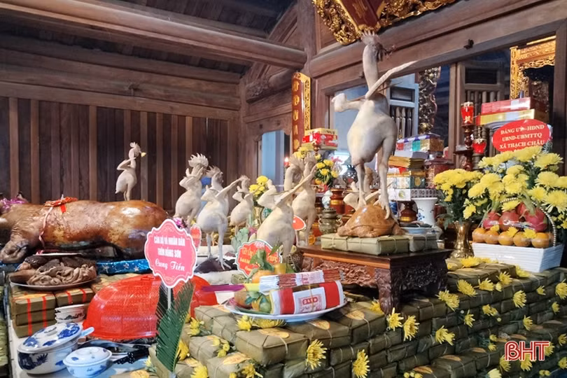 Nhiều hoạt động ý nghĩa nhân ngày giỗ Vua Mai Hắc Đế