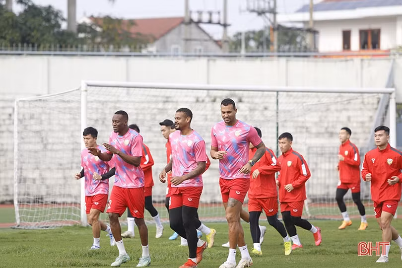 Hồng Lĩnh Hà Tĩnh bước vào V.League 1-2023 như thế nào?