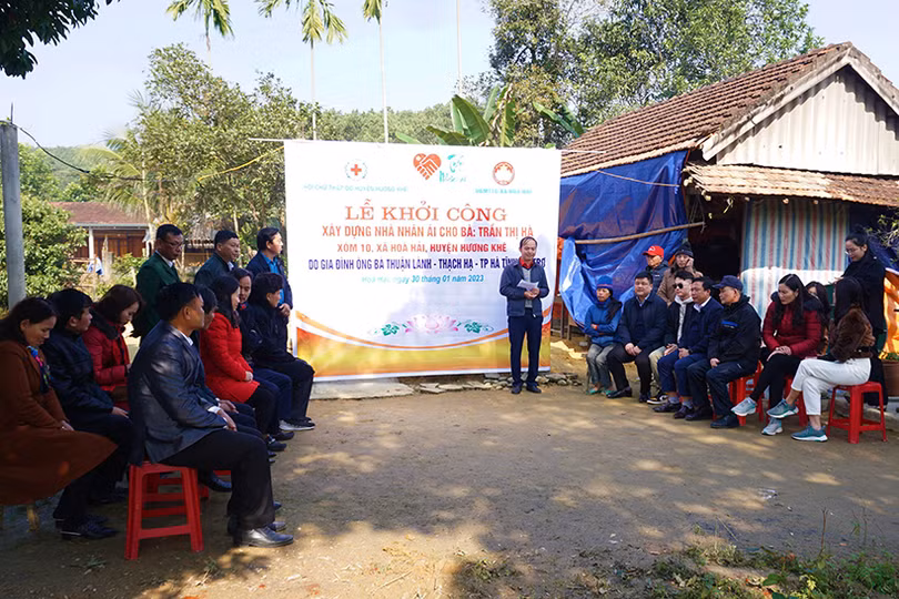 Hương Khê: Khởi công xây nhà nhân ái cho hộ nghèo