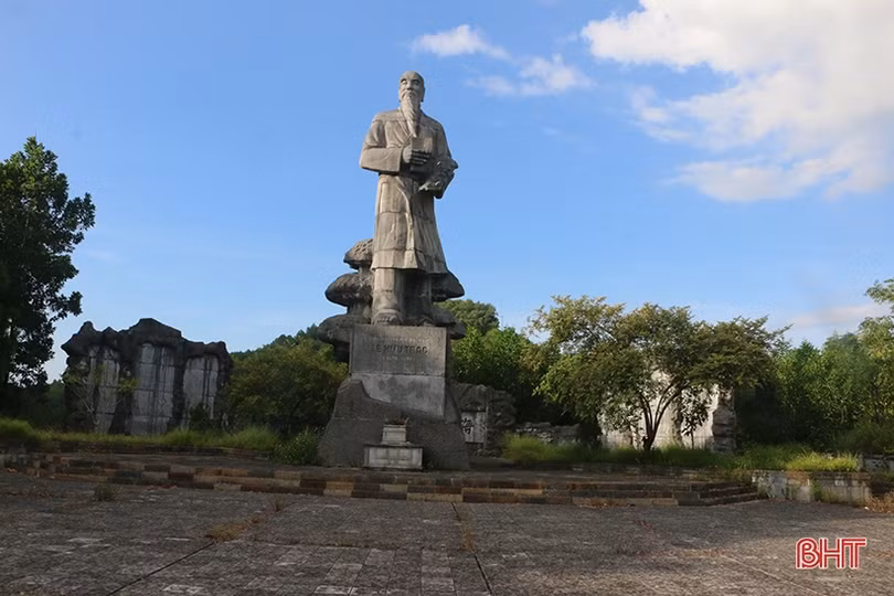 Lê Hữu Trác và Hải Thượng y tông tâm lĩnh từ điểm nhìn thế kỷ XXI