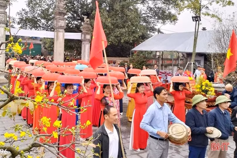 Nhiều hoạt động ý nghĩa nhân ngày giỗ Vua Mai Hắc Đế