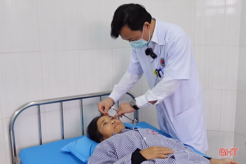 Phát huy di sản quý báu của Hải Thượng Lãn Ông tại Bệnh viện Y học cổ truyền Hà Tĩnh