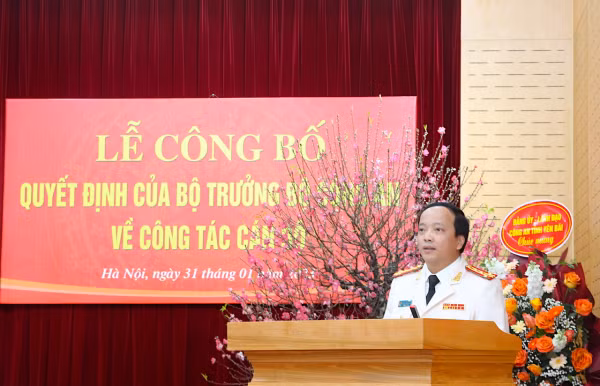 Đại tá Đặng Hồng Đức giữ chức Chánh Văn phòng, Trung tướng Tô Ân Xô tiếp tục là Người phát ngôn Bộ Công an