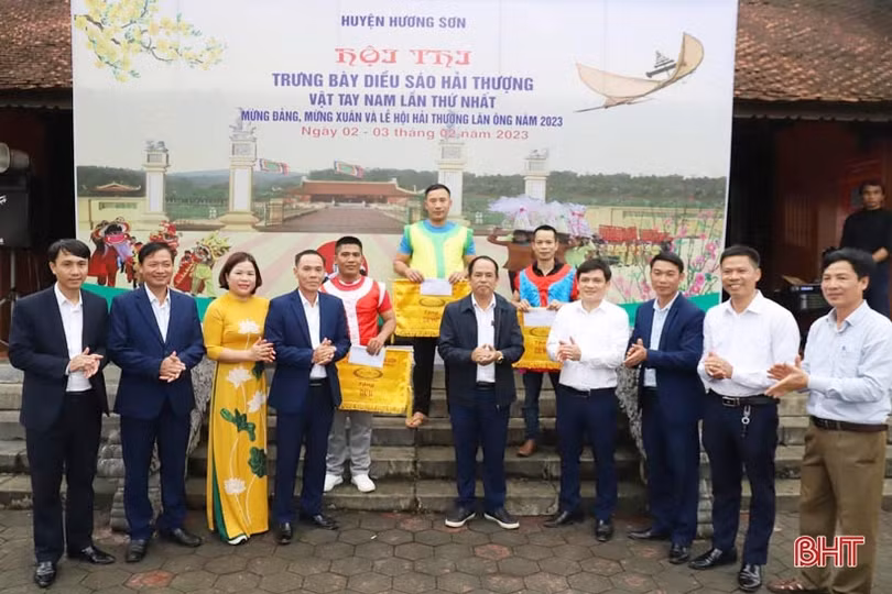 Nhiều hoạt động lý thú hưởng ứng Lễ hội Hải Thượng Lãn Ông